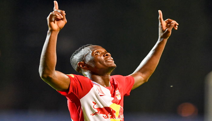 Hat Daka (RB Salzburg) auch gegen Wolfsburg Grund zum Jubeln?