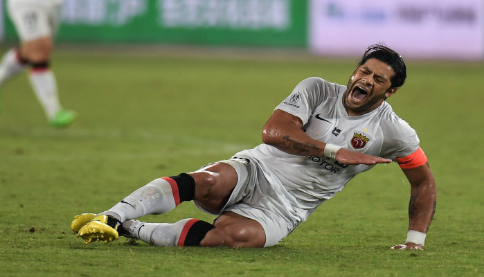 Schießt Hulk Shanghai zum Sieg gegen Qingdao? © imago images / VCG, 05.09.2020 Schießt Hulk Shanghai zum Sieg gegen Qingdao?