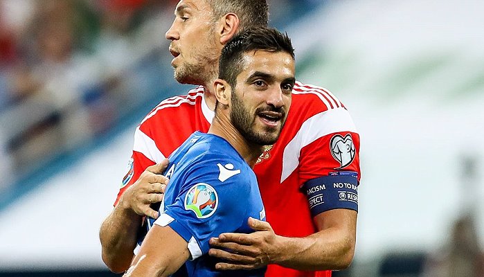 Wie schlägt sich Zypern-Verteidiger Laifis gegen Aserbaidschan? © imago images / ITAR-TASS, 11.06.2019 Wie schlägt sich Zypern-Verteidiger Laifis gegen Aserbaidschan?