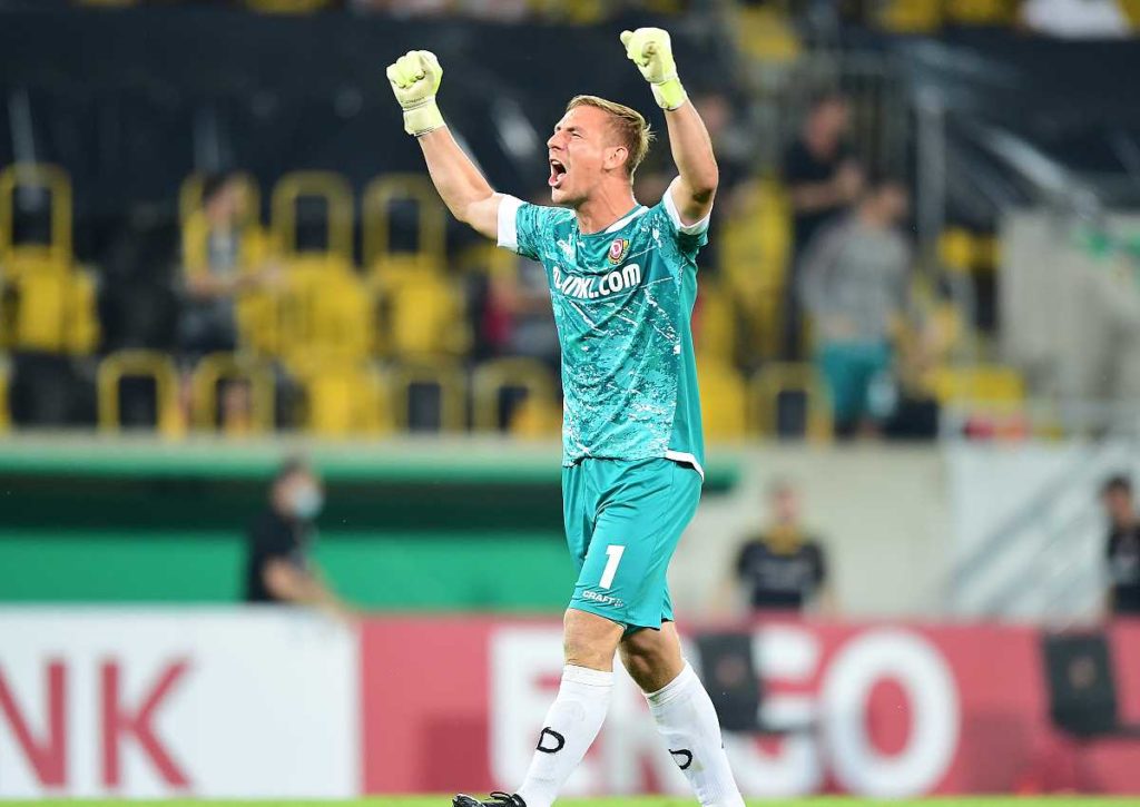 Wird Dresden-Keeper Broll gegen Darmstadt gefordert? © GEPA pictures Dresden Darmstadt Tipp