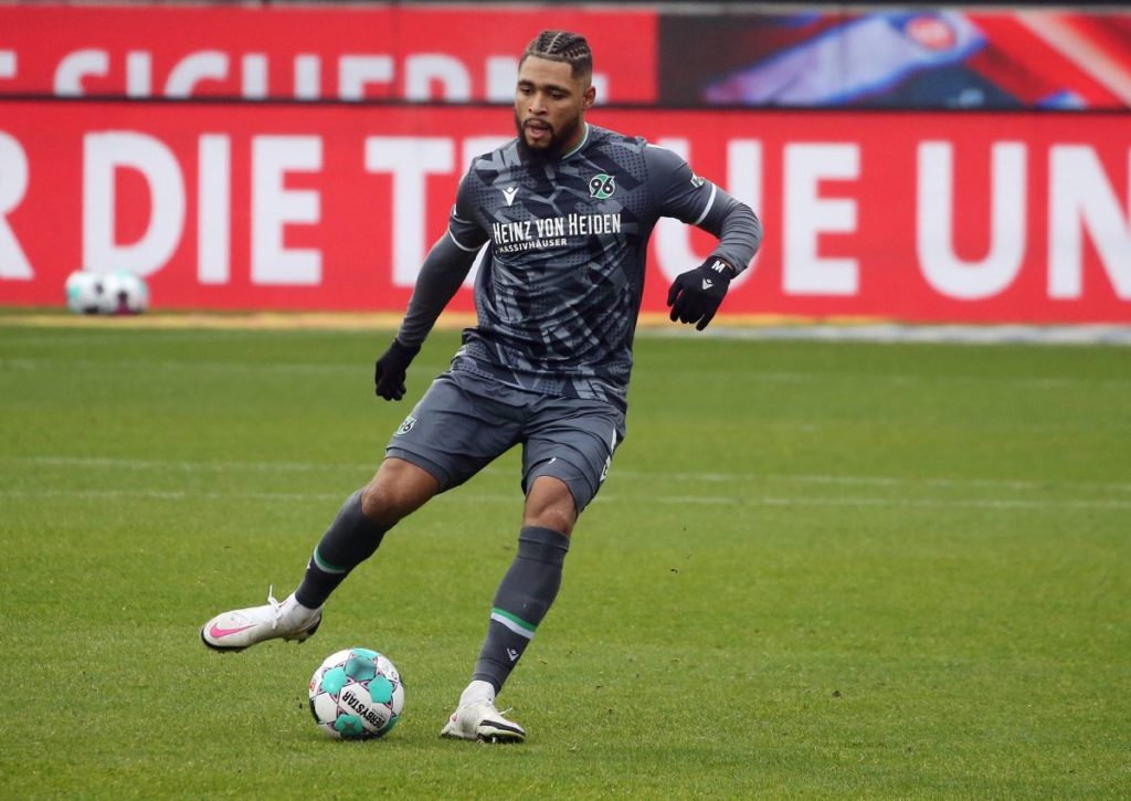 Kann Hannover mit Defensiv-Ass Falette gegen Bochum überraschen? © imago images / Sportfoto Rudel, 12.12.2020 Kann Hannover mit Defensiv-Ass Falette gegen Bochum überraschen?