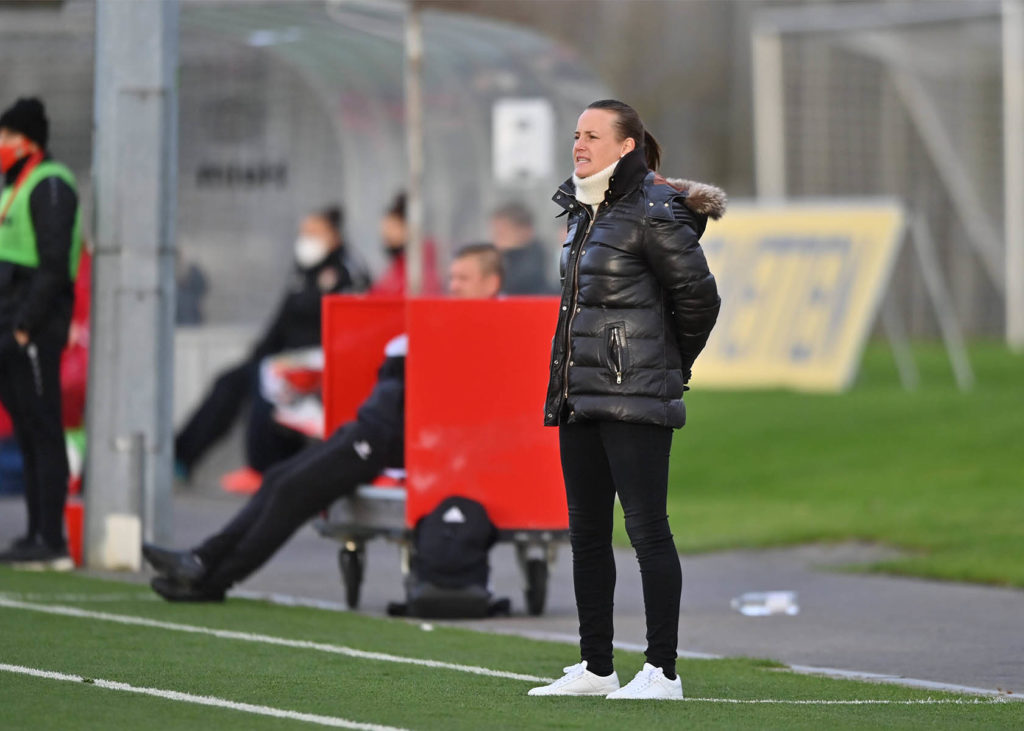 frauen-im-profifussball-nora-haeuptle Nora Häuptle ist eine der Frauen im Profifußball