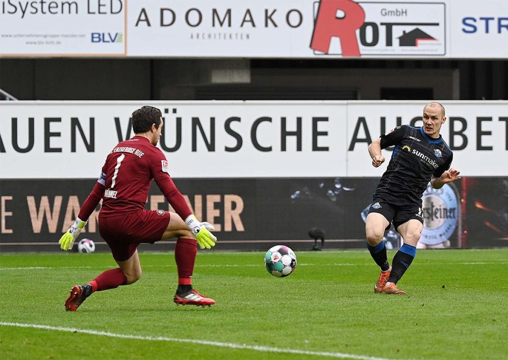 Sorgt Michel für den Auswärtssieg bei Fürth - Paderborn? © imago images / Ulrich Hufnagel, 10.01.2021 Fürth Paderborn Tipp