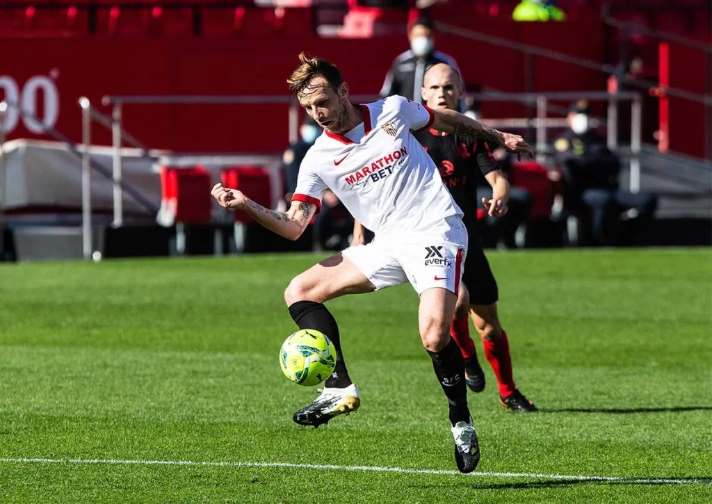 Siegt Sevilla mit Rakitic im Copa del Rey-Topspiel? © imago images / ZUMA Wire, 09.01.2021 Sevilla Valencia Tipp