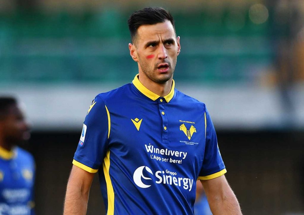 Bejubelt Kalinic einen Verona-Treffer gegen AS Rom? © imago images / ZUMA Press, 22.11.2020 AS Rom Verona Tipp
