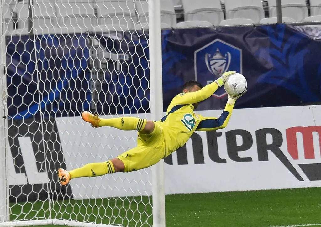 Lyon-Keeper Anthony Lopes könnte gegen Montpellier die eine oder andere Parade auspacken müssen. © IMAGO / PanoramiC, 09.02.2021 Lyon Montpellier Tipp