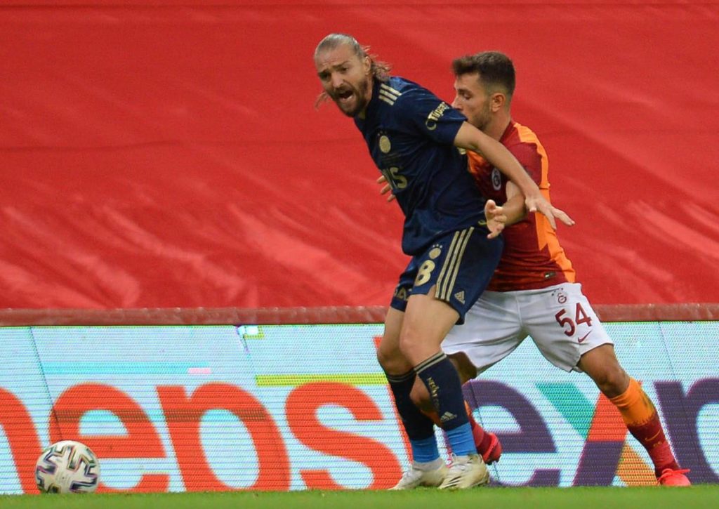 Wer gewinnt das Istanbuler Stadtderby zwischen Fenerbahce und Galatasaray?