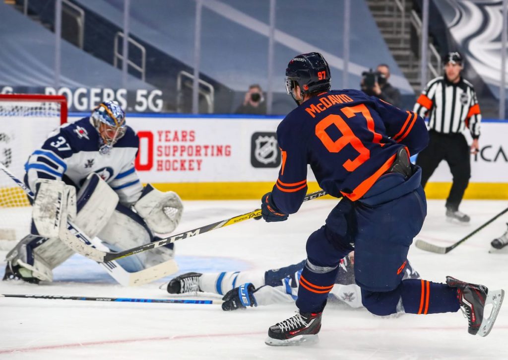 Schießt McDavid seine Oilers zum Sieg gegen die Flames?