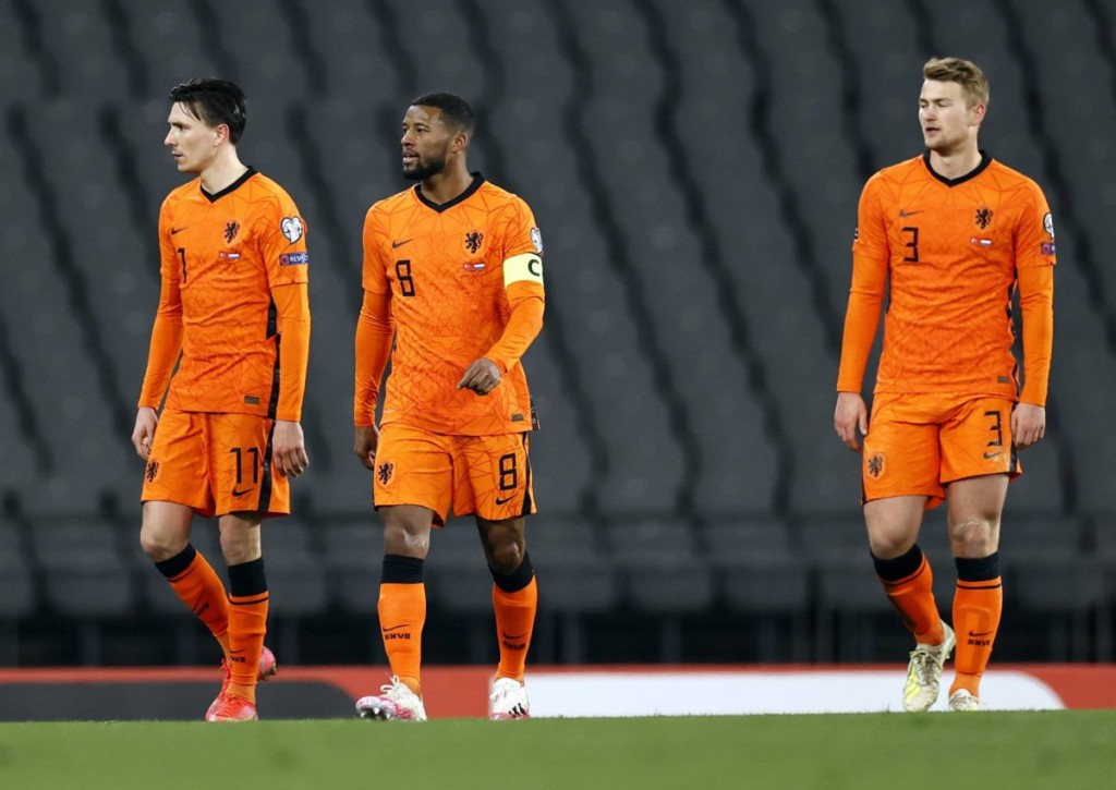 Landet Holland den erwarteten Pflichtsieg gegen Lettland?