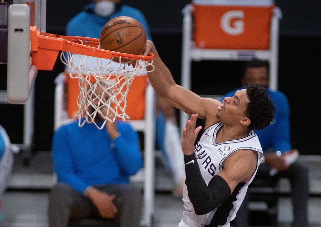 San Antonio Spurs vs. Charlotte Hornets Tipp