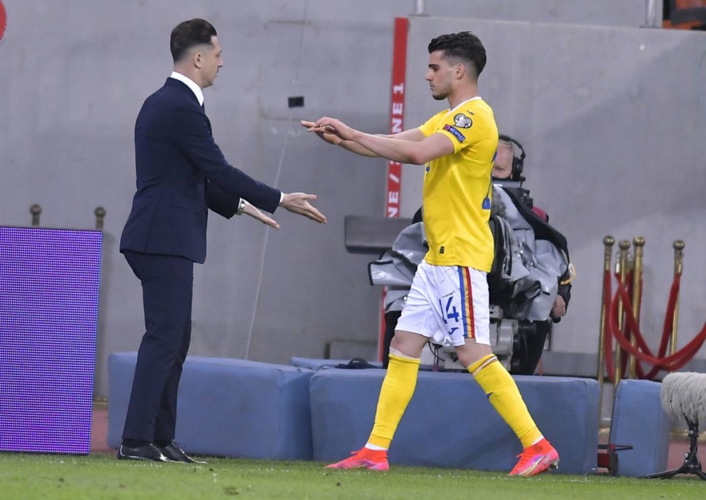Hagi, Radoi und Rumänien beim Überraschungsteam aus Armenien gefordert © IMAGO / sport pictures-Razvan pasarica, 28.03.2021 Hagi, Radoi und Rumänien beim Überraschungsteam aus Armenien gefordert
