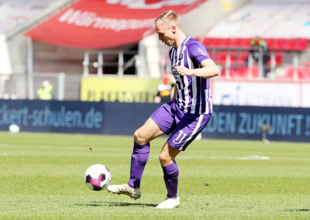 Leitet Florian Krüger die Torjagd zwischen Aue und St. Pauli ein? © IMAGO / Picture Point, 04.04.2021 Leitet Florian Krüger die Torjagd zwischen Aue und St. Pauli ein?