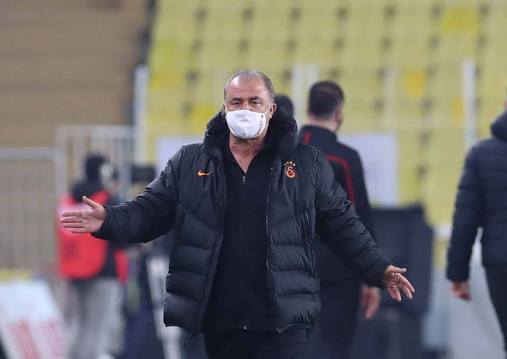 Besiegelt Göztepe den Abgang von Fatih Terim als Galatasaray-Coach? © IMAGO / Seskim Photo, 06.02.2021 Göztepe Galatasaray Tipp