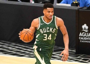 Milwaukee ist mit Giannis Antetokounmpo der klare Favorit gegen die 76ers © IMAGO / Icon SMI, 29.03.2021 Milwaukee Bucks Philadelphia 76ers Tipp