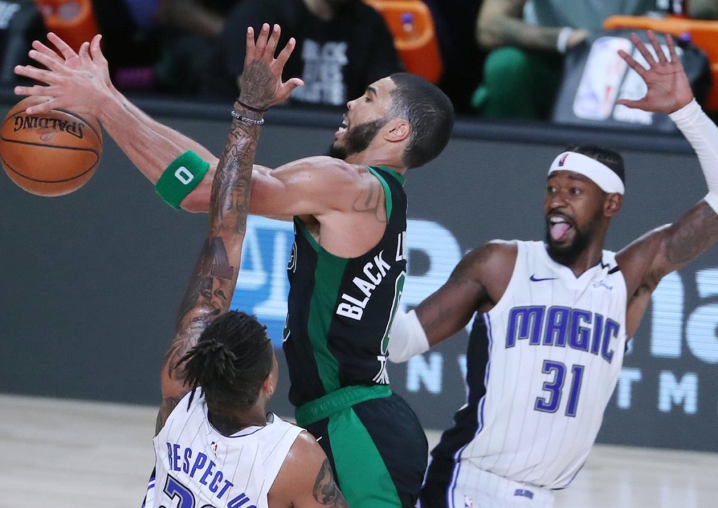 Was lässt Tatum zwischen den Celtics und den Trail Blazers seiner Rekordnacht folgen? © IMAGO / ZUMA Wire, 09.08.2020 Was lässt Tatum zwischen den Celtics und den Trail Blazers seiner Rekordnacht folgen?