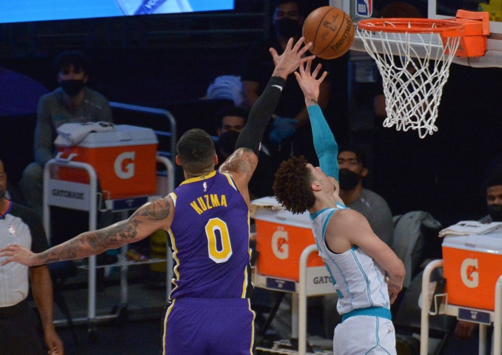 Überzeugt LaMelo Ball für die Hornets gegen die Nuggets? © IMAGO / UPI Photo, 19.03.2021 Überzeugt LaMelo Ball für die Hornets gegen die Nuggets?