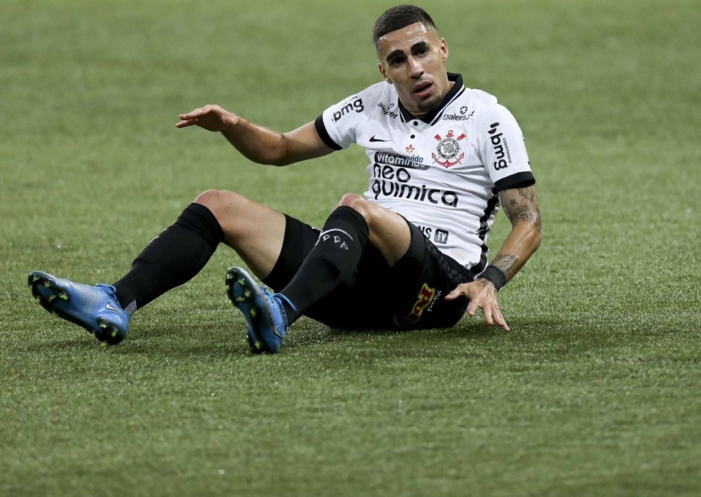 Wenige Tore zwischen Corinthians (im Bild: Gabriel) und Sport Recife?