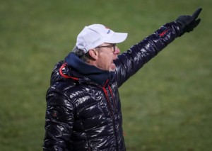 Gewinnt Peter Stöger sein erstes Pflichtspiel mit Ferencvaros gegen Prishtina? © IMAGO / ANP, 23.01.2021 Gewinnt Peter Stöger sein erstes Pflichtspiel mit Ferencvaros gegen Prishtina?