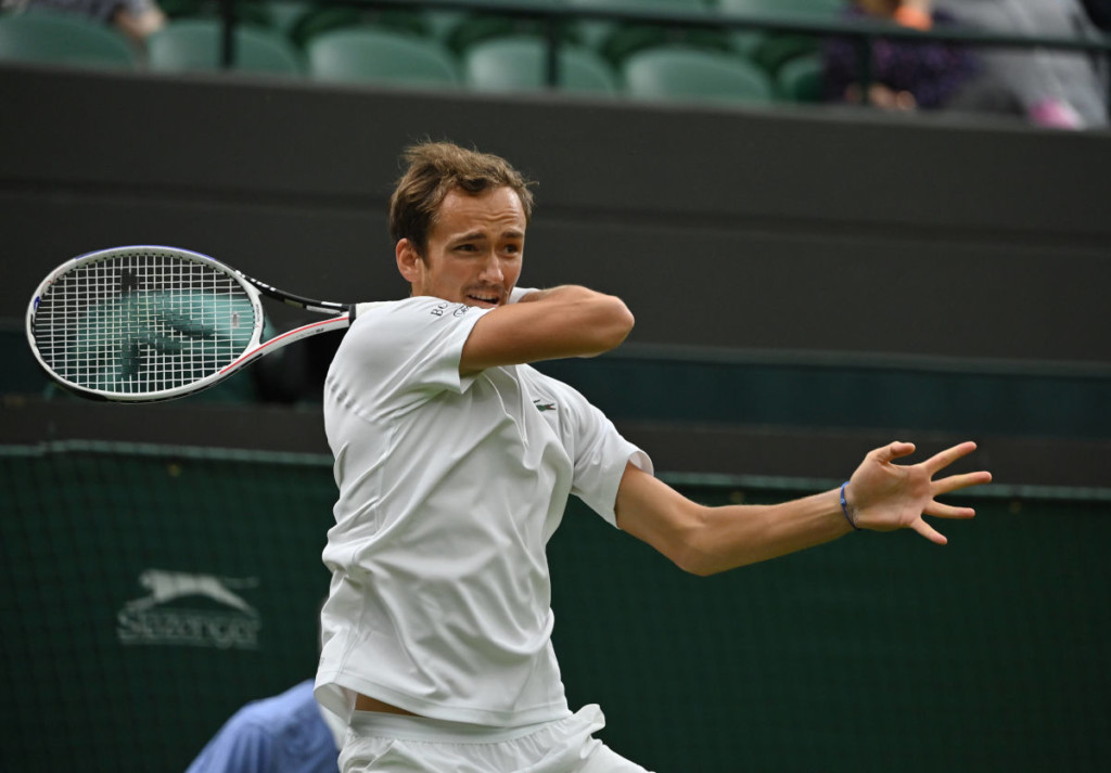 Macht Daniil Medvedev mit Rasenexperten Marin Cilic kurzen Prozess? © IMAGO / Paul Zimmer, 30.06.2021 Marin Cilic Daniil Medvedev Tipp