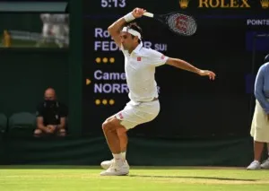 Zieht Federer gegen den Polen Hurkacz ins Halbfinale von Wimbledon ein?