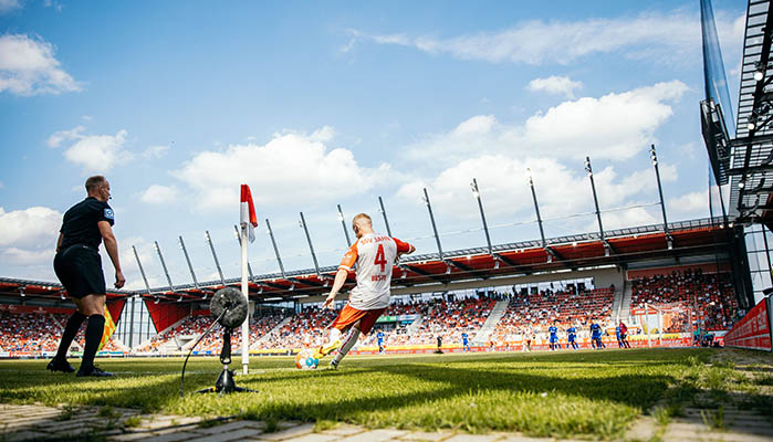 Jahn Regensburg Ecke