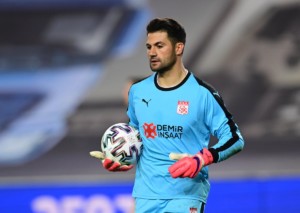 Gelingt Keeper Vural mit Sivasspor gegen den FC Kopenhagen eine Überraschung? © IMAGO / Seskim Photo, 11.05.2021 Gelingt Keeper Vural mit Sivasspor gegen den FC Kopenhagen eine Überraschung?