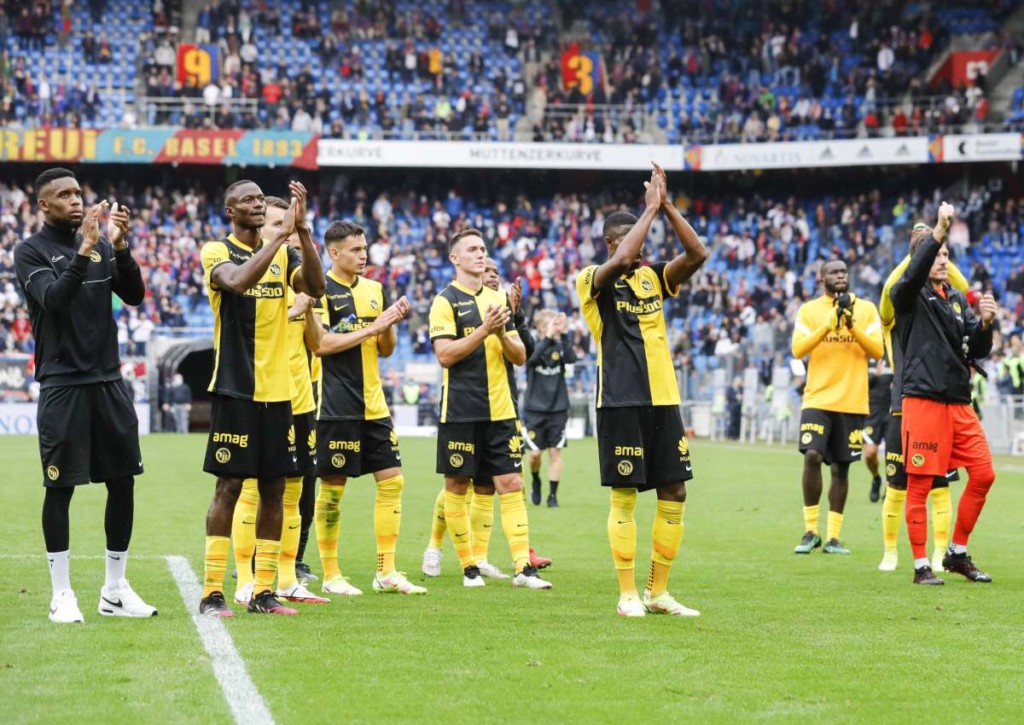 Dürfen sich die Young Boys im Heimspiel gegen den FC Zürich von den Fans feiern lassen? © IMAGO / Beautiful Sports, 29.08.2021 Dürfen sich die Young Boys im Heimspiel gegen den FC Zürich von den Fans feiern lassen?