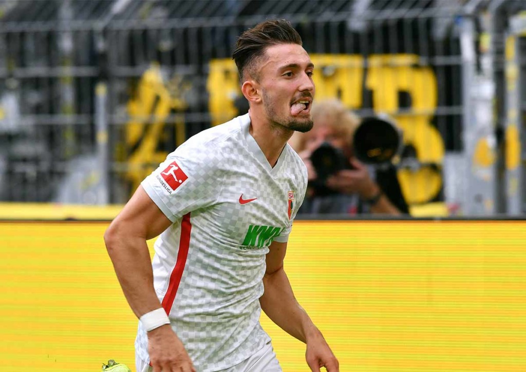 Bleibt Augsburg (im Bild: Andi Zeqiri) weiterhin ungeschlagen gegen Bielefeld? © IMAGO / Uwe Kraft, 02.10.2021 Augsburg Bielefeld Tipp