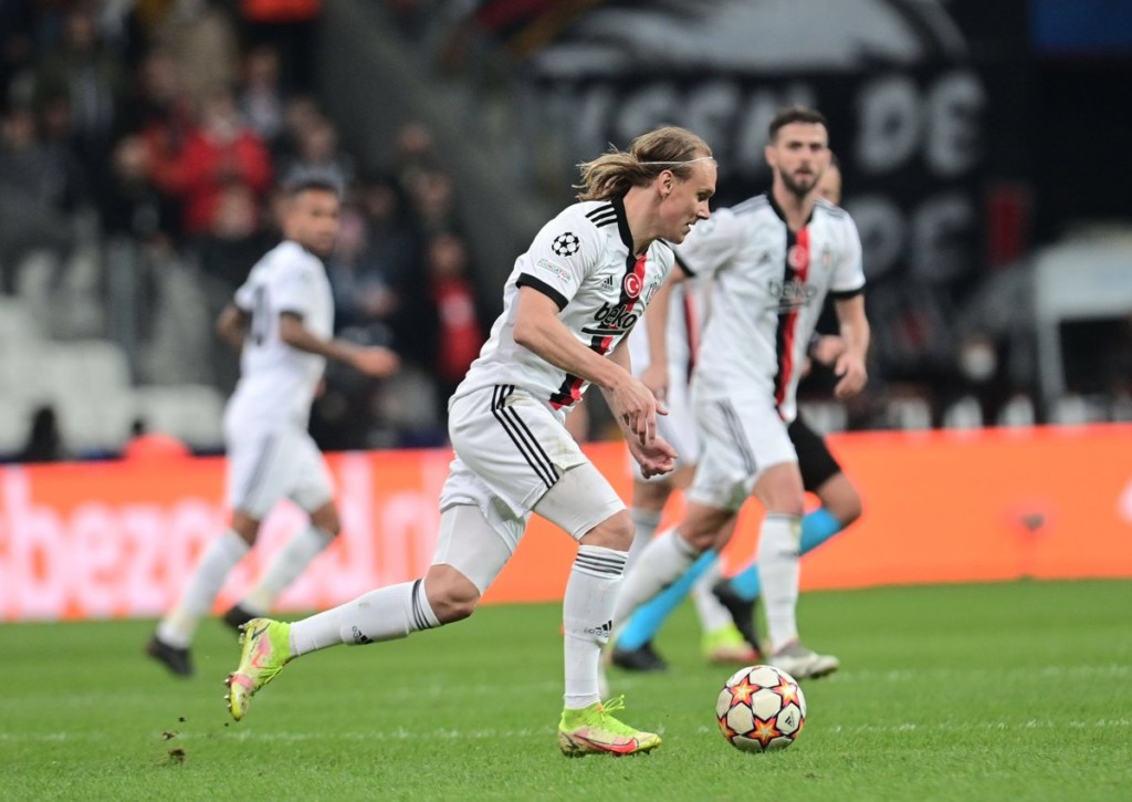 Landet Besiktas (im Bild: Domagoj Vida) gegen Giresunspor einen Pflichtsieg?