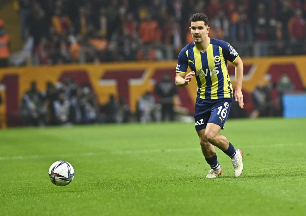 Fenerbahce will in Göztepe den Anschluss nach oben wahren?