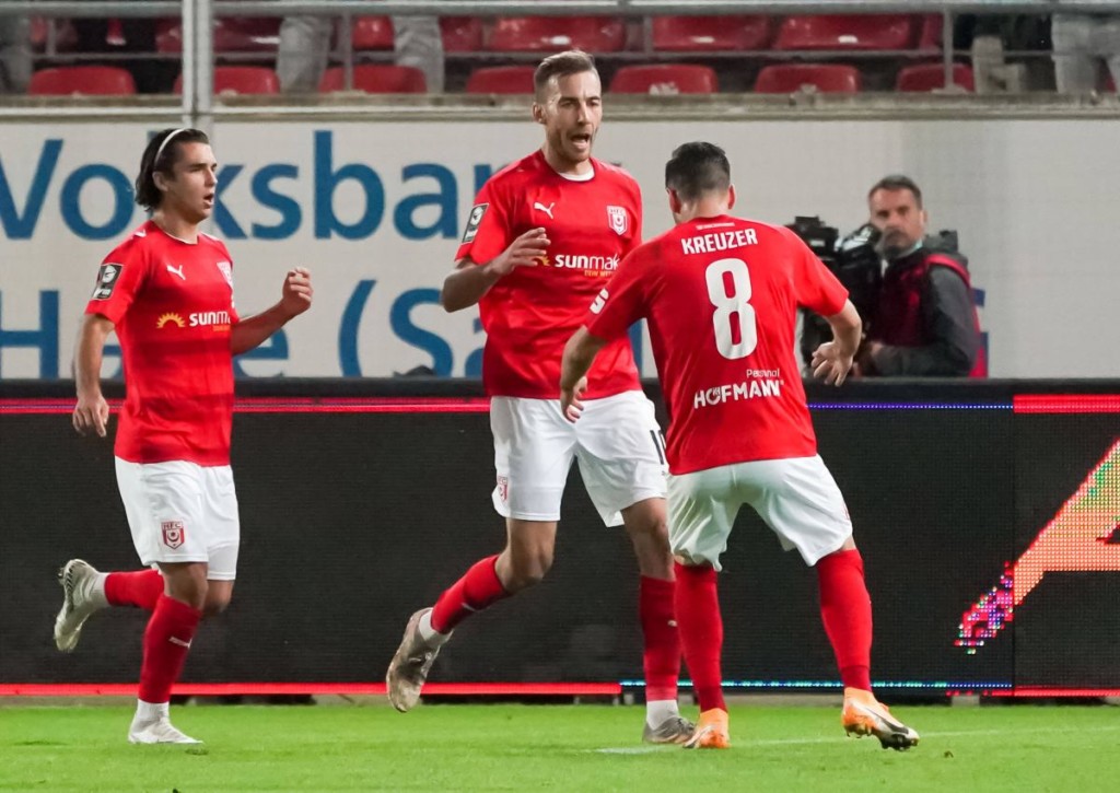 Stockt Eberwein sein Torkonto für Halle gegen Dortmund 2 auf?