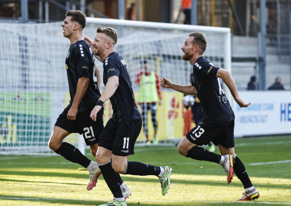 Bleibt Mannheim auch gegen Osnabrück zuhause eine Macht? © IMAGO / Beautiful Sports, 06.11.2021 Bleibt Mannheim auch gegen Osnabrück zuhause eine Macht?