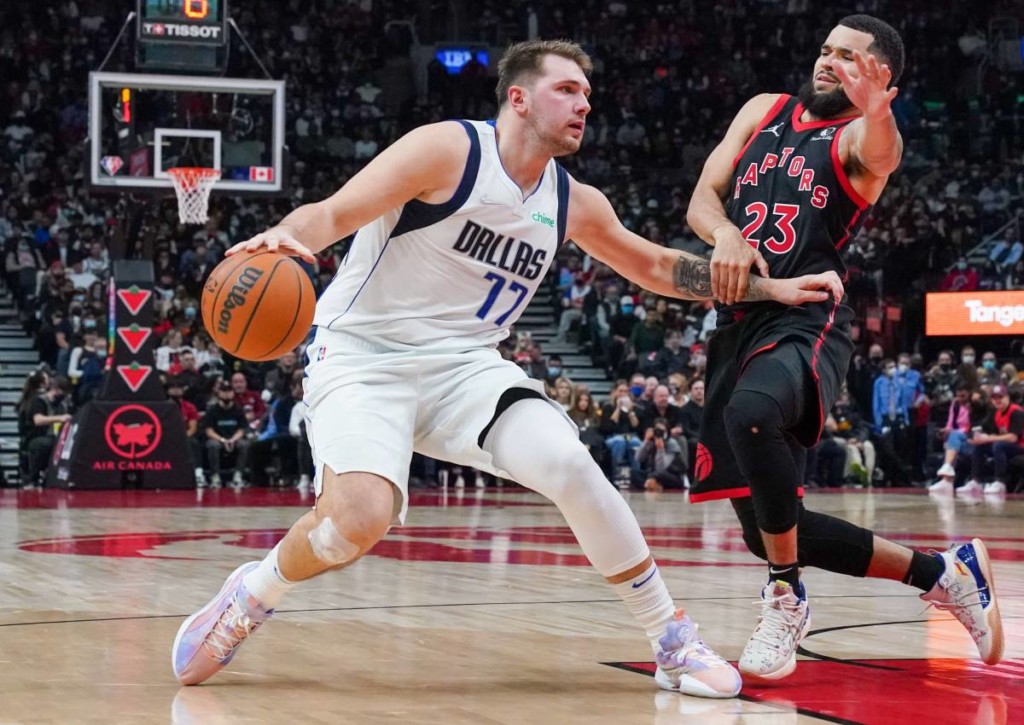 Müssen die Mavs auch gegen die Clippers auf Superstar Doncic verzichten?