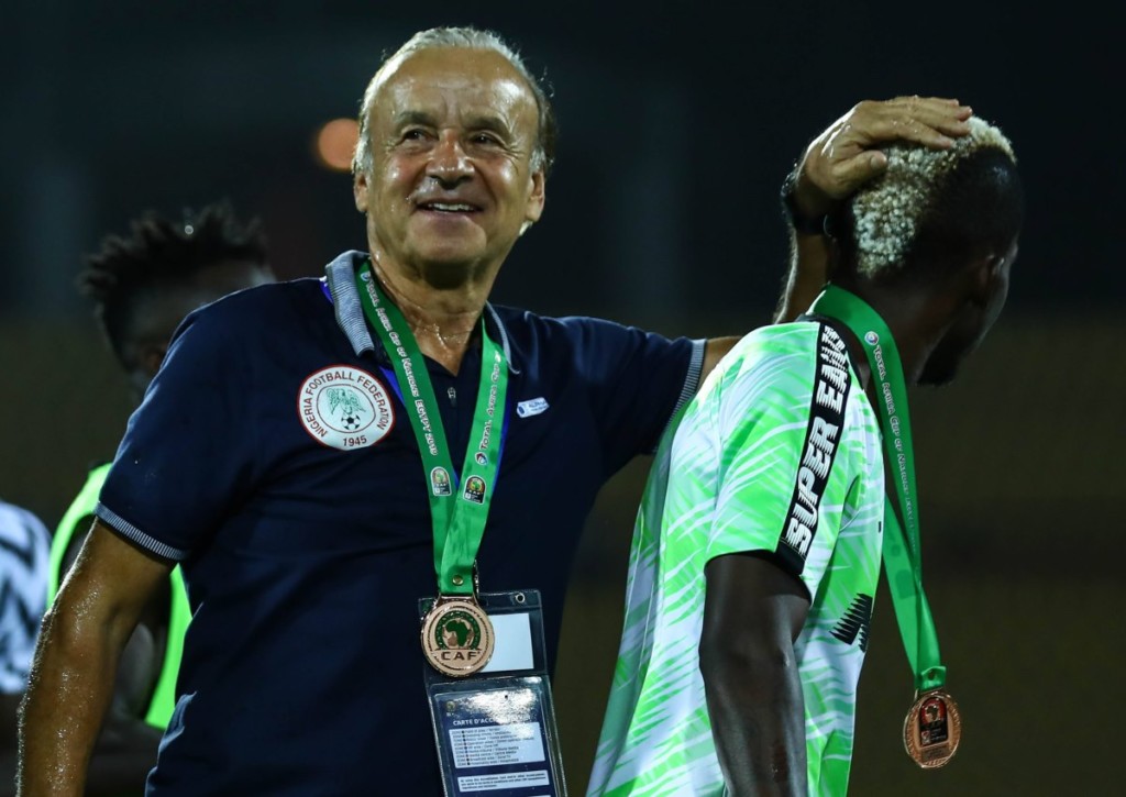 Kann Gernot Rohr auch nach dem Spiel zwischen Nigeria und Kap Verde lachen?