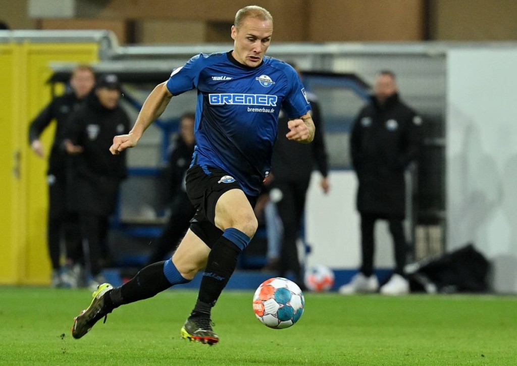 Wird Paderborn (im Bild: Sven Michel) gegen Ingolstadt der Favoritenrolle gerecht?