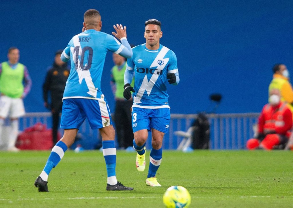 Ohne Radamel Falcao will mit Rayo Vallecano auch gegen Mallorca punkten © IMAGO / Action Plus, 07.11.2021 Ohne Radamel Falcao will mit Rayo Vallecano auch gegen Mallorca punkten