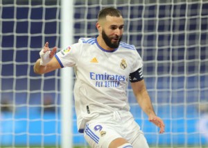 Jubelt Benzema gegen Granada? © IMAGO / Shutterstock, 06.11.2021 Granada Real Madrid Tipp