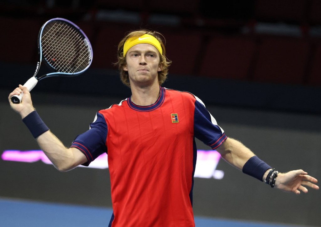 Landet Rublev im Duell mit Tsitsipas den Big Point im Kampf ums Semifinale?