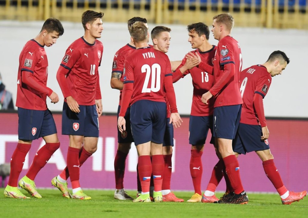 Erledigt Tschechien im Spiel gegen Estland die eigenen Hausaufgaben?
