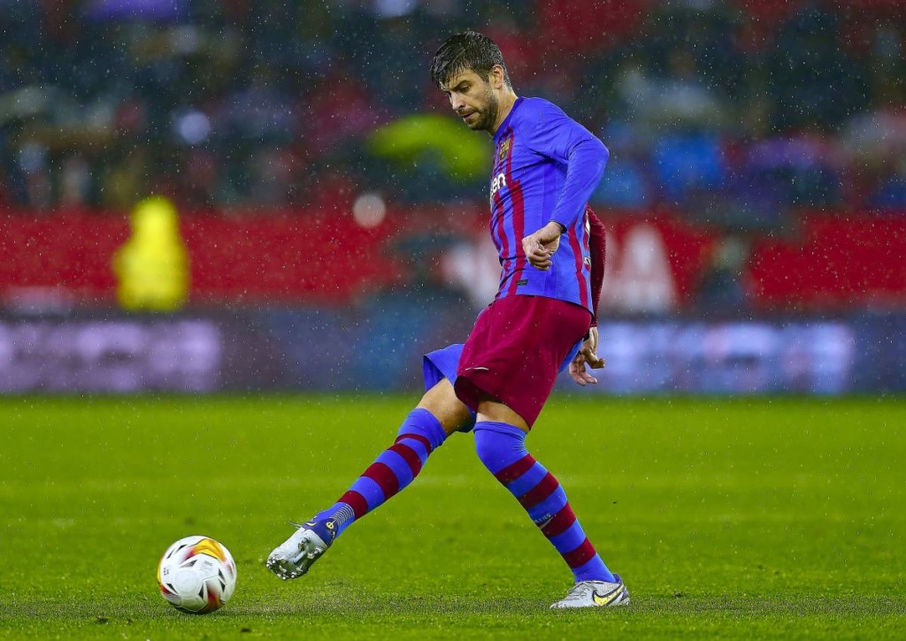 Pique ist einer der wenigen Profis, der Barcelona in Mallorca zur Verfügung steht