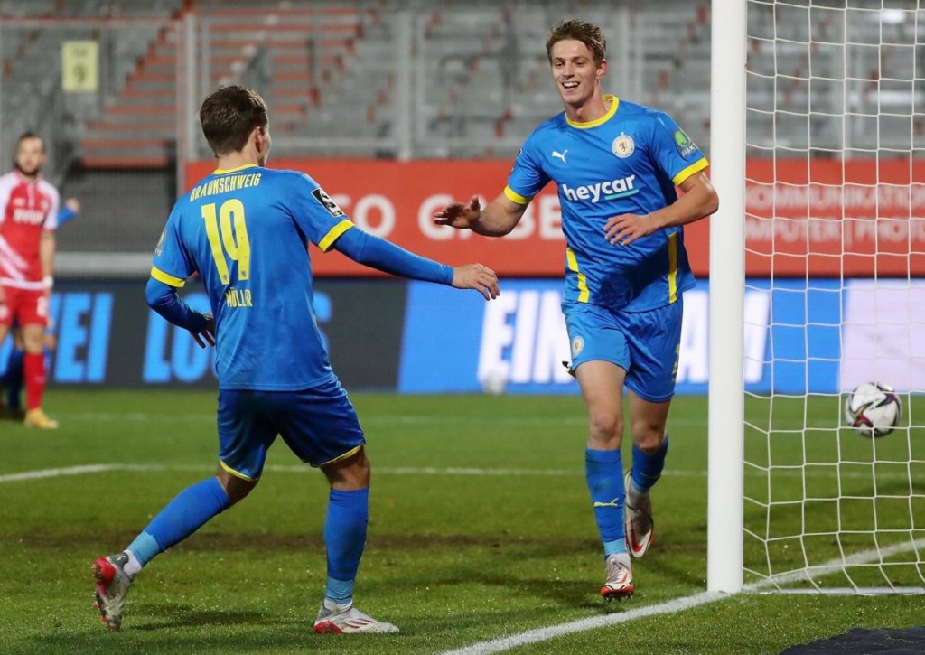 Bejubelt Lion Lauberbach auch im Topspiel Braunschweig gegen Meppen wieder einen Treffer?