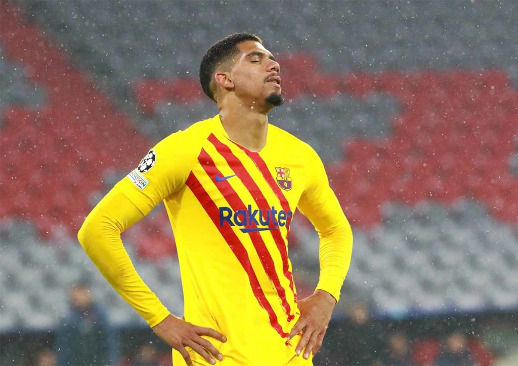 Zeigt der FC Barcelona (im Bild: Ronald Araujo) eine Raktion nach dem blamablen CL-Aus? © IMAGO / Lackovic, 08.12.2021 Osasuna Barcelona Tipp