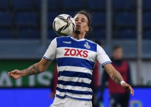 Bleiben die Zebras (im Bild: Rolf Feltscher) trotz schwacher Form im 20. Spiel in Folge gegen Osnabrück ungeschlagen? © IMAGO / Eibner, 11.12.2021 Duisburg Osnabrück Tipp