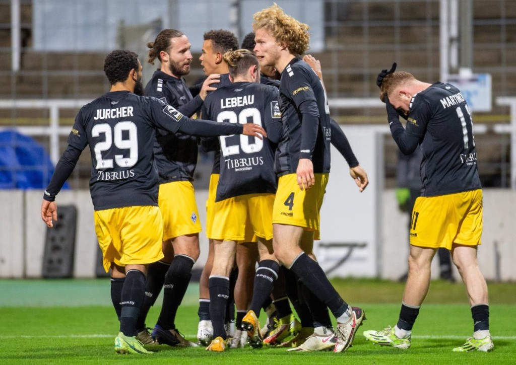 Springt Mannheim durch einen Sieg gegen Wiesbaden wieder auf Platz 2?