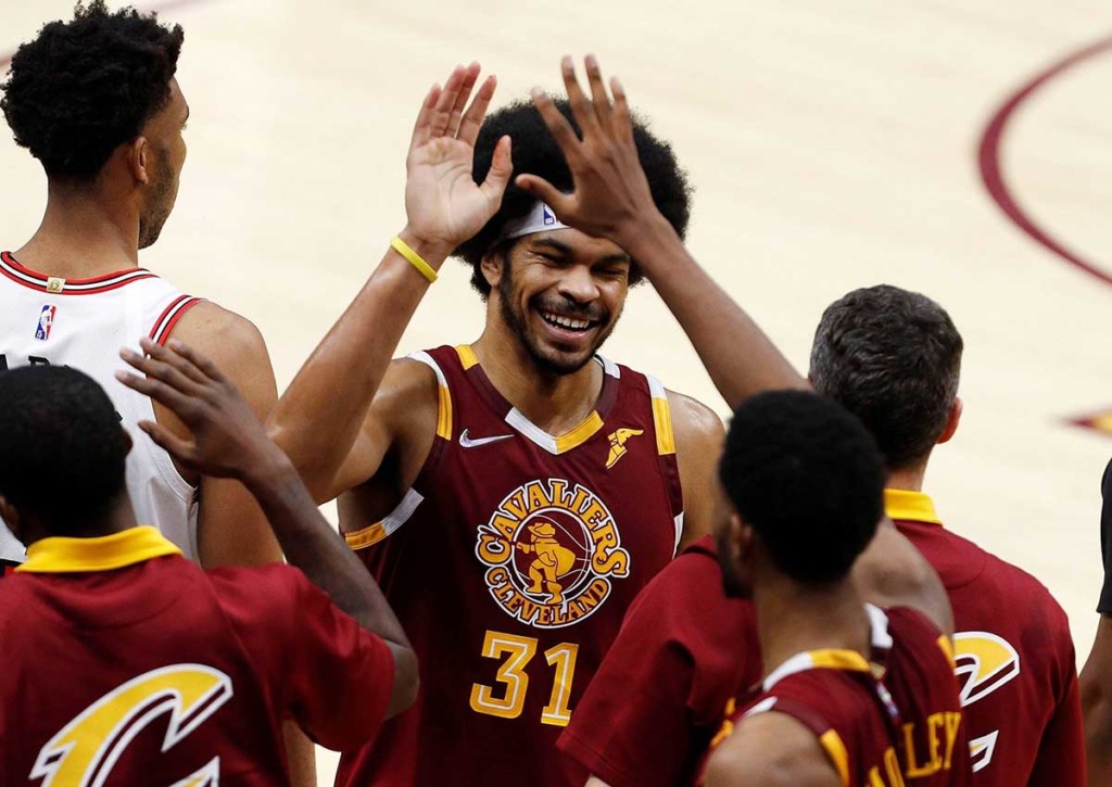 NBA Tipps vom 10.12.2021 in einer kompakten Übersicht! (im Bild: Jarrett Allen) © IMAGO / Agencia EFE, 09.12.2021 NBA Tipps vom 10.12.2021 in der Übersicht inklusive Quoten