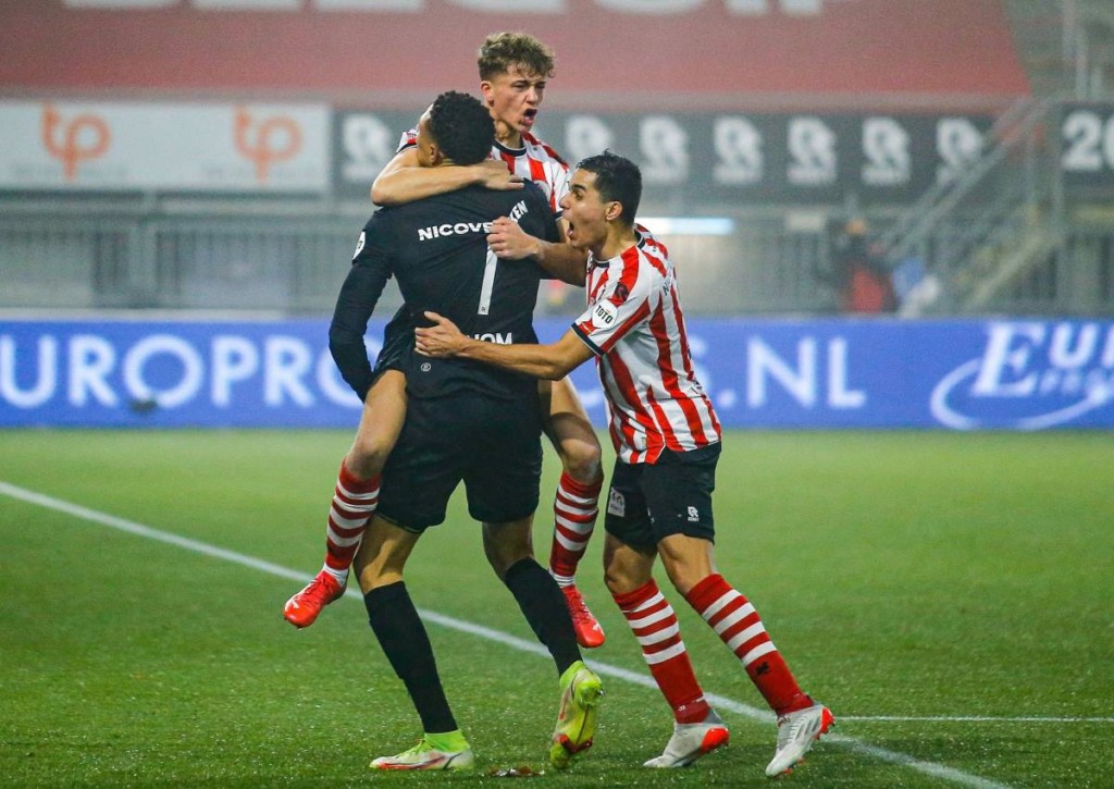 Bejubelt Sparta Rotterdam gegen Waalwijk einen wichtigen Dreier im Abstiegskampf?