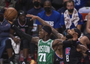 Gelingt den Celtics mit Dennis Schröder gegen die Bulls eine Überraschung? © IMAGO / ZUMA Wire, 08.12.2021 Gelingt den Celtics mit Dennis Schröder gegen die Bulls eine Überraschung?