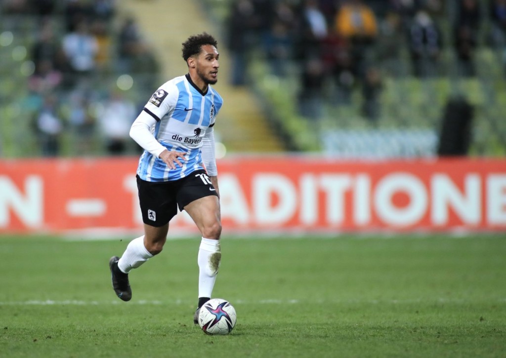 1860 München (im Bild: Kevin Goden) steht Halle unter Zugzwang