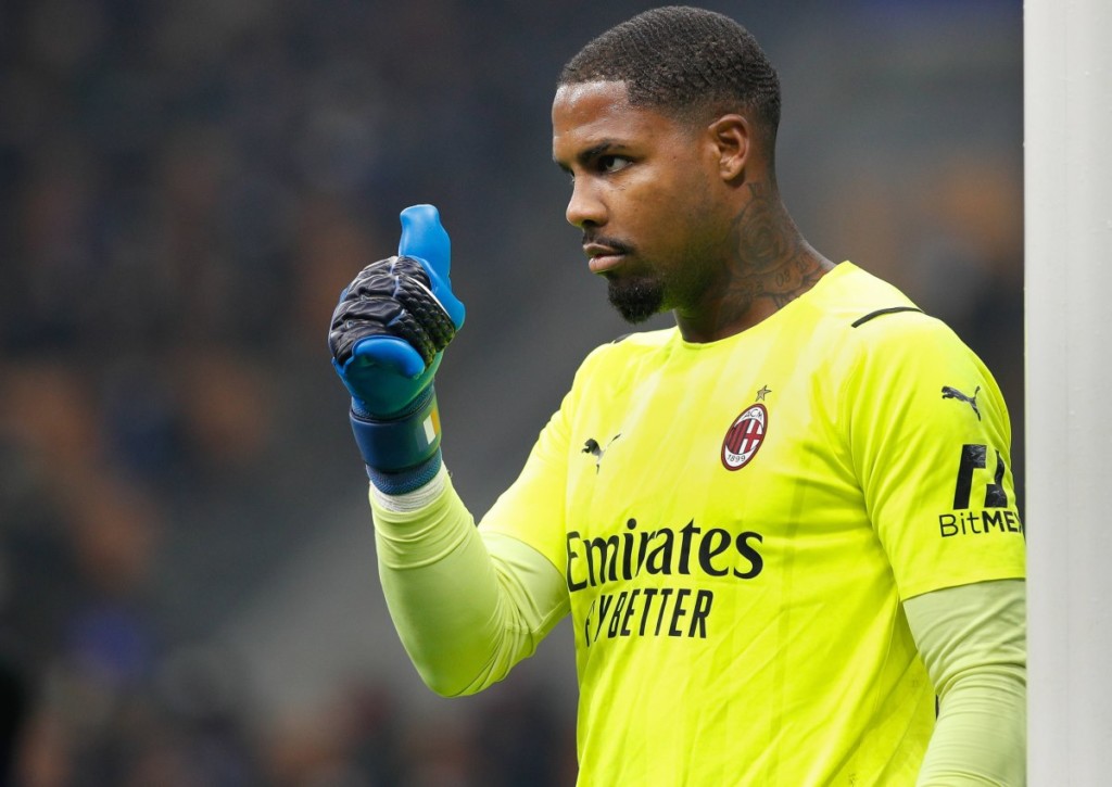 Hält Mike Maignan für AC Milan gegen Lazio Rom seinen Kasten sauber? © IMAGO / Pacific Press Agency, 05.02.2022 Hält Mike Maignan für AC Milan gegen Lazio Rom seinen Kasten sauber?