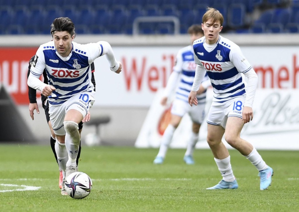 Entführt Duisburg mit Stoppelkamp die Punkte aus Braunschweig? © IMAGO / Treese, 19.02.2022 Entführt Duisburg mit Stoppelkamp die Punkte aus Braunschweig?